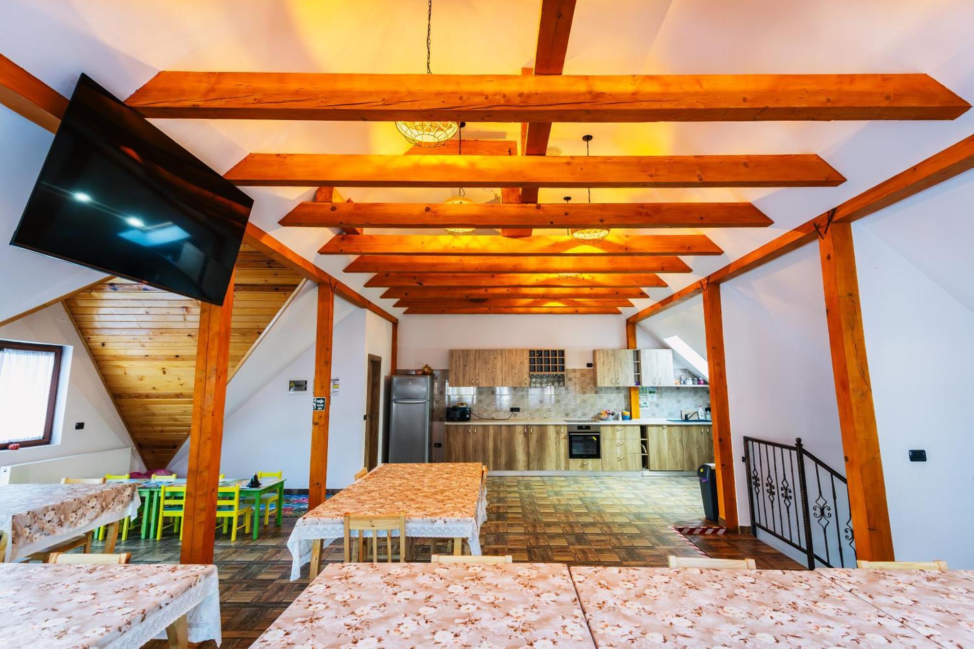 Casa Diana Rasnov Βίλα Εξωτερικό φωτογραφία