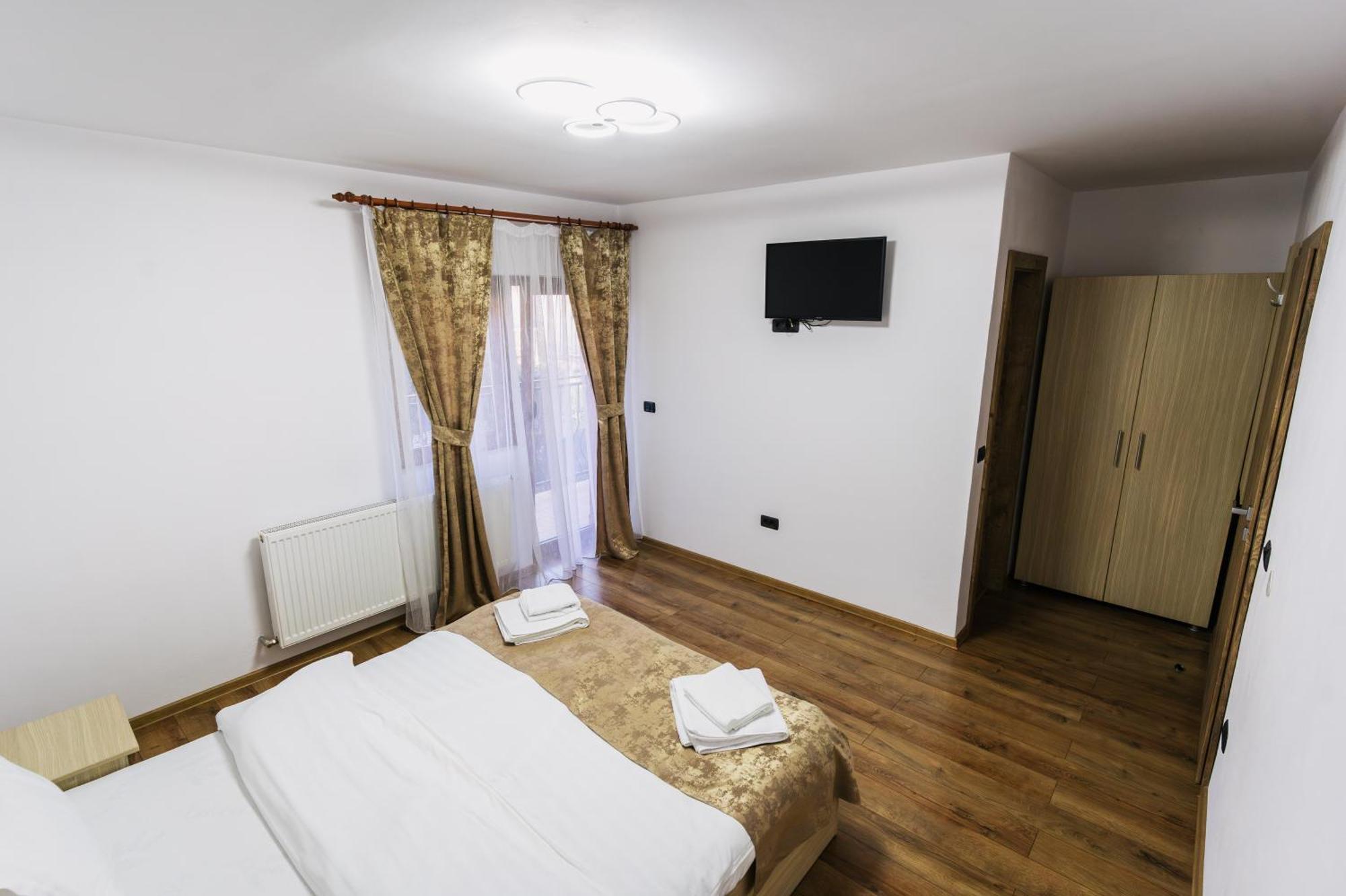 Casa Diana Rasnov Βίλα Εξωτερικό φωτογραφία
