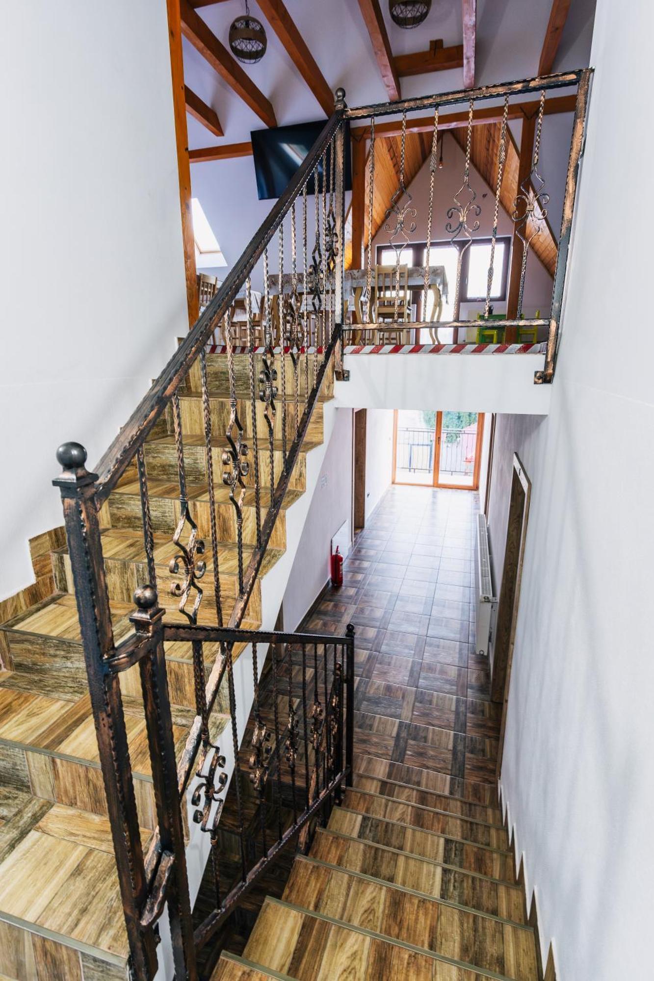 Casa Diana Rasnov Βίλα Εξωτερικό φωτογραφία